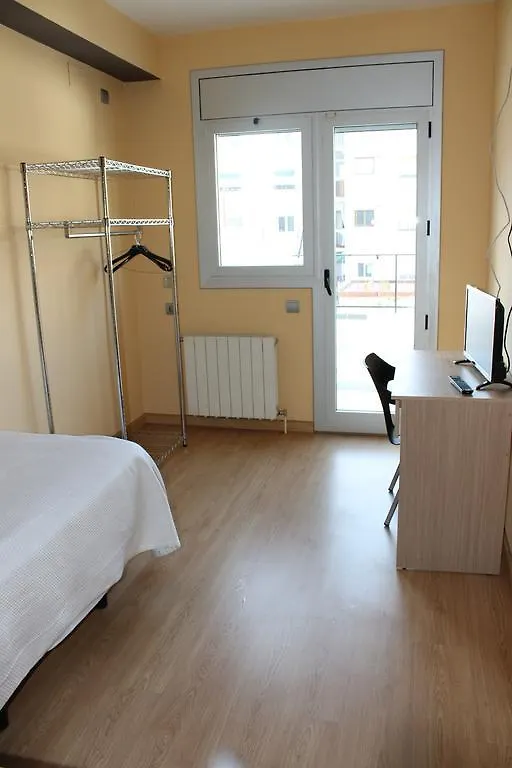 بيت ضيافة Hostal Cal Siles إل برات ذي يوبريغات